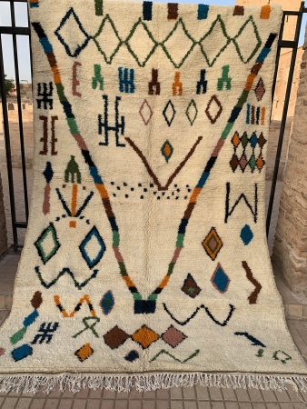 HENNE- Tapis Boujad 300 x 185 cm