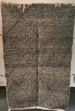 JALIL - Tapis Zanafi noir & blanc 163x100cm