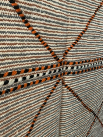 MANDARINE - Tapis Zanafi orange, noir & blanc 155x112cm