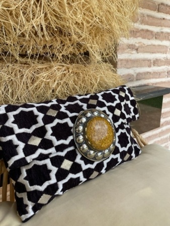 Pochette One