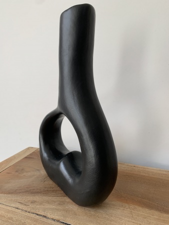 Vase céramique noir coeur